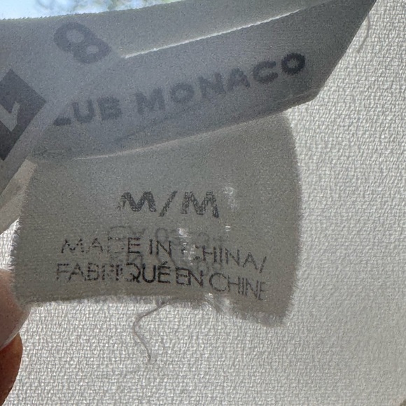 Beautiful Club Monaco blouse - Picture 9 of 9